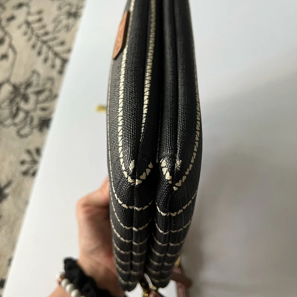 FOSSIL Shoulder Bag - Picture 7 of 10